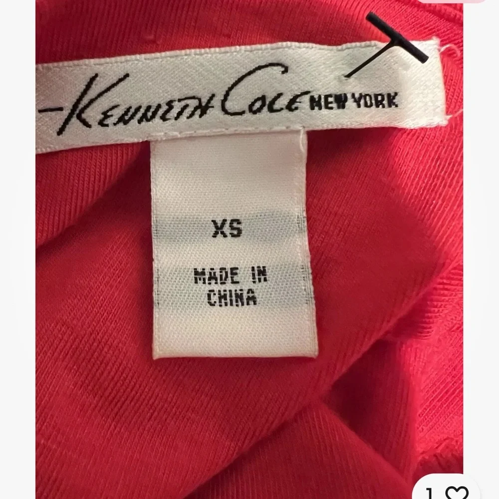 Kenneth Cole Red Blouse With Gathering In‎ Front Size XS Stunning For Holidays - Picture 4 of 7